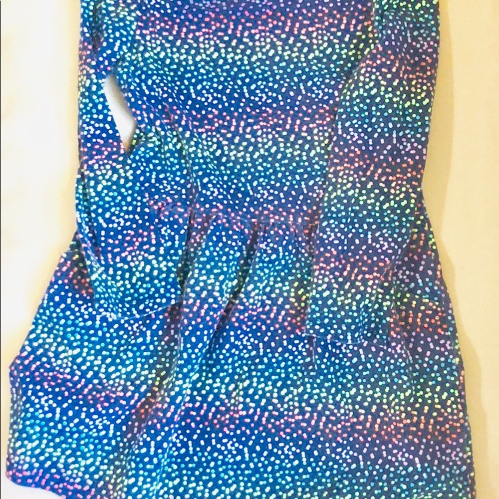 Long sleeve dress with multicolored  dots.